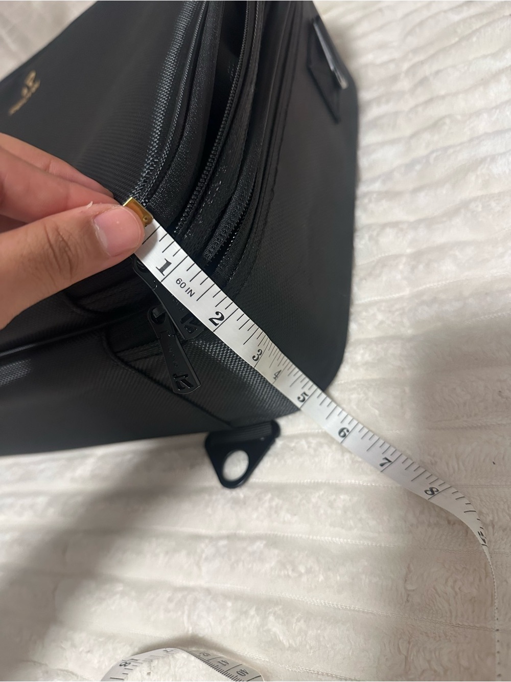 Relabel Makeup Case Travel Bag - Picture 4 of 12